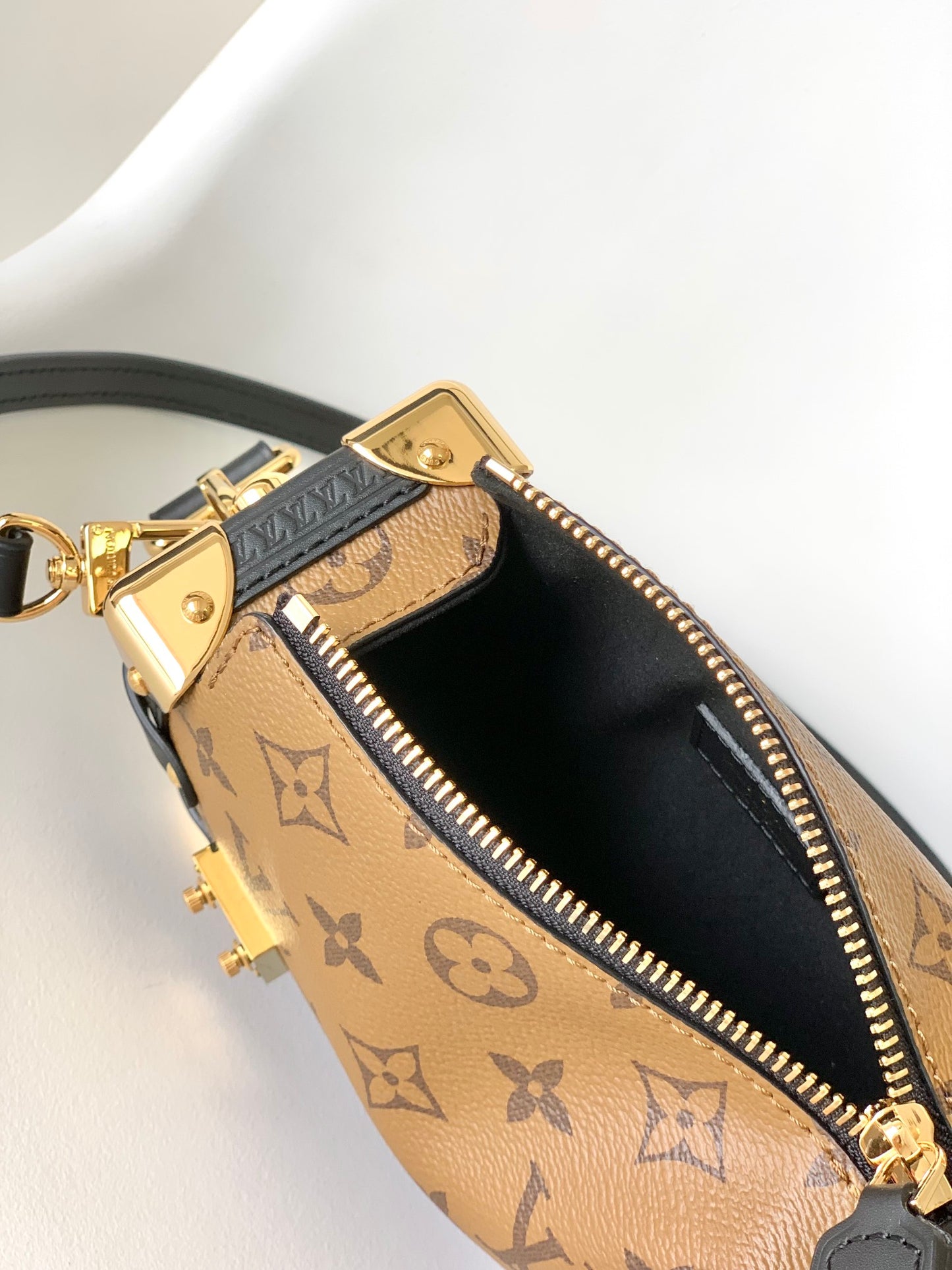 BAG-LV-W-NEW-1496