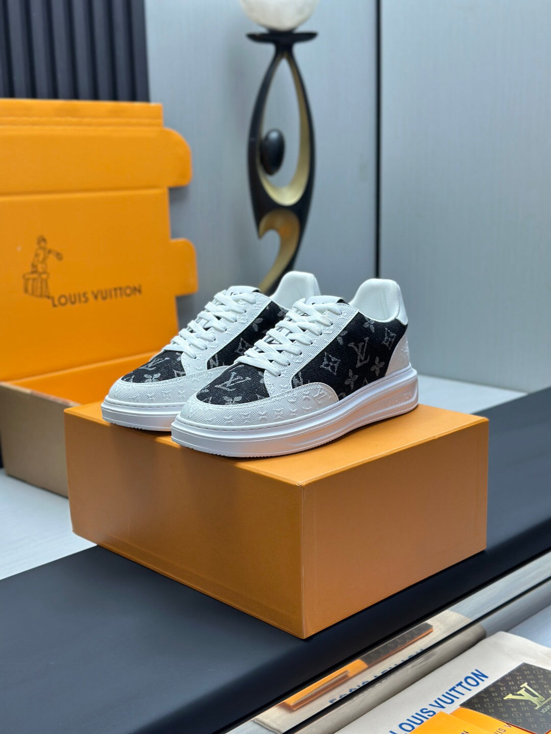 SHOES-LV-LY-379