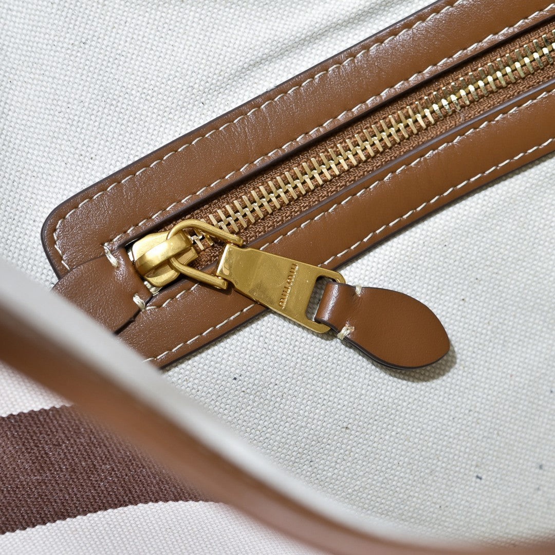 BAG-MIUMIU-LY-301