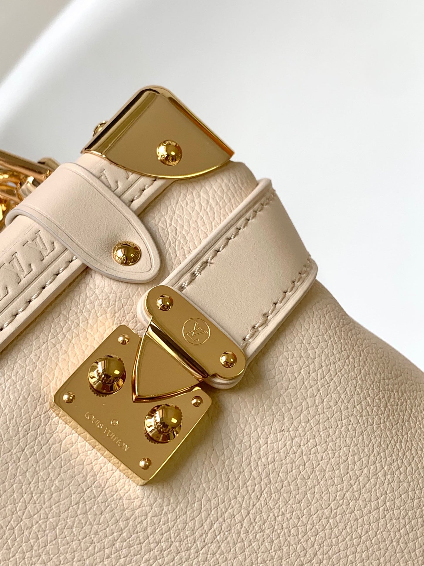 BAG-LV-W-NEW-538