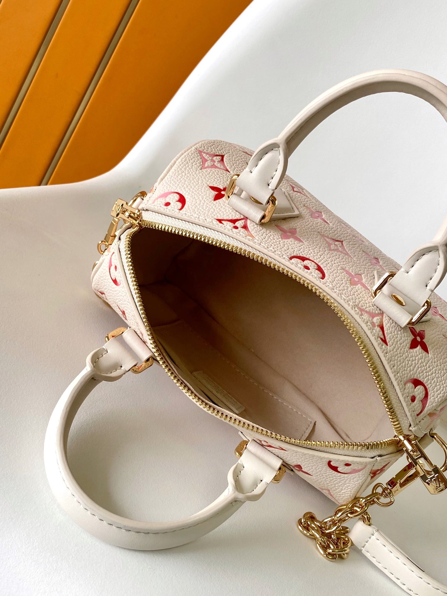 BAG-LV-W-NEW-563