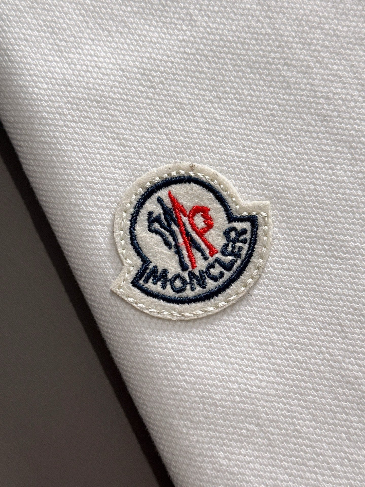 TS-MONCLER-NEW-048