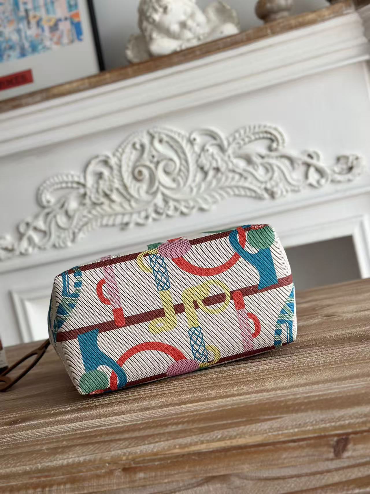 BAG-HMS-W-012