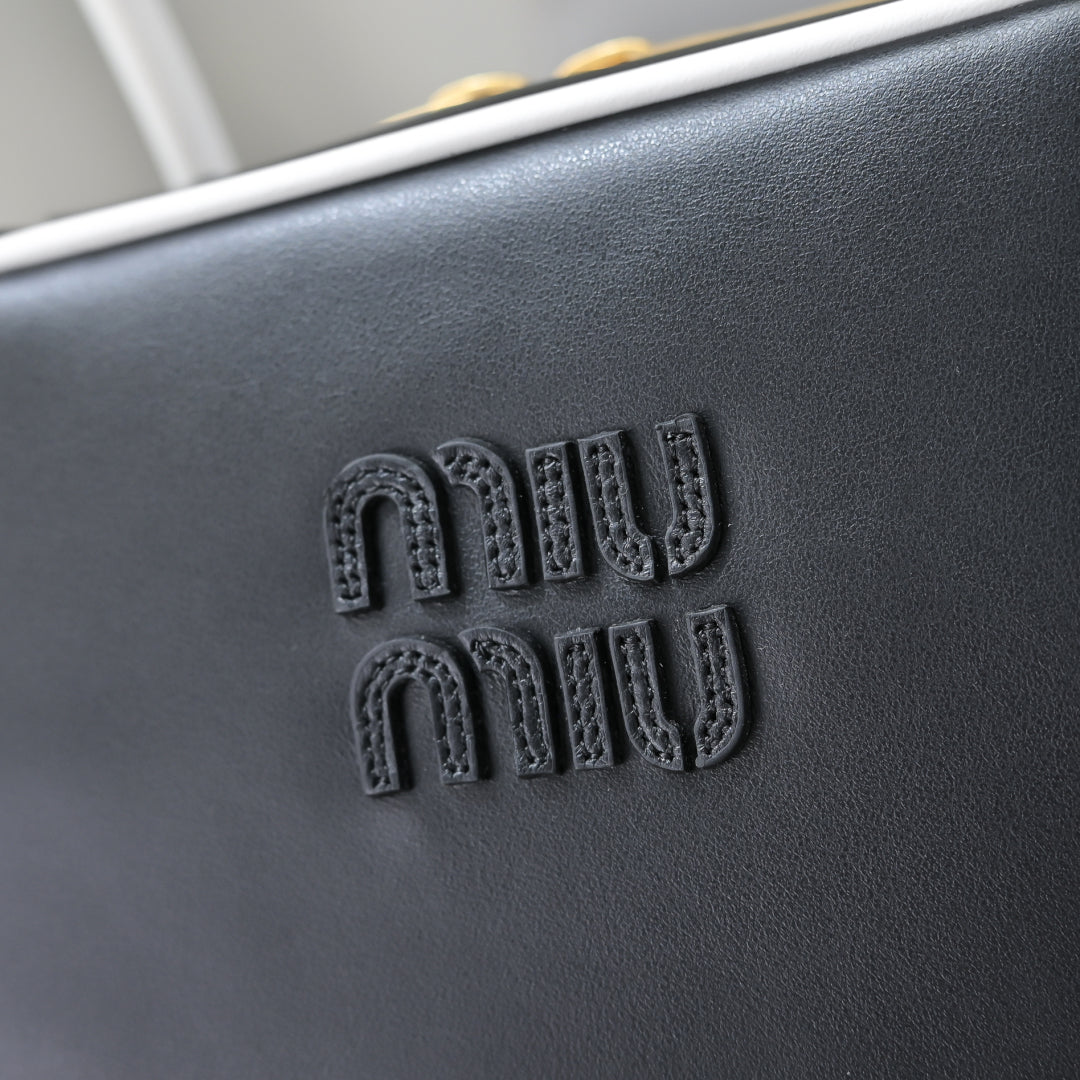 BAG-MIUMIU-LY-255