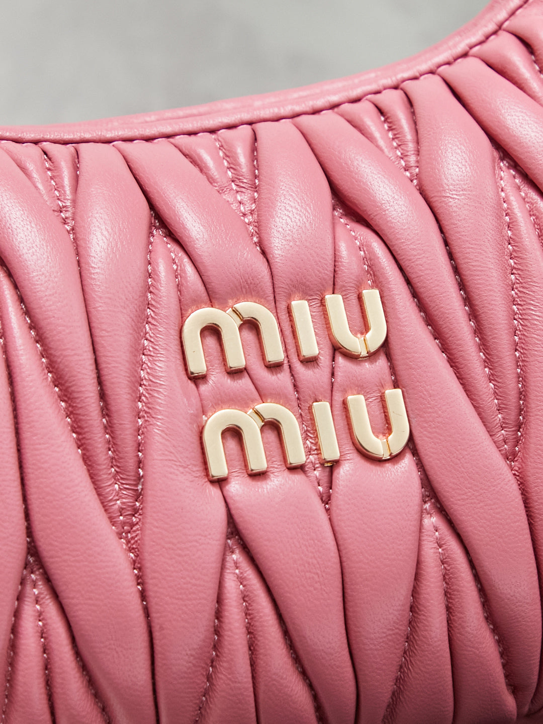 BAG-MIUMIU-LY-018