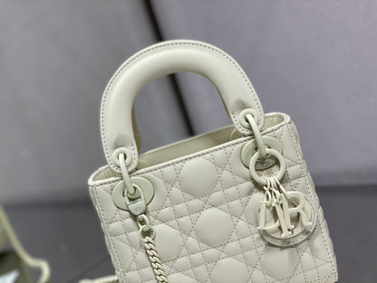 BAG-DIOR-W-LY-590