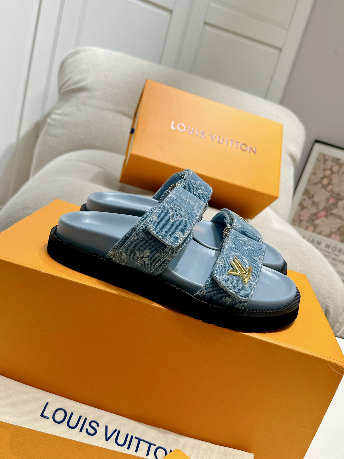 SHOES-LV-LY-105