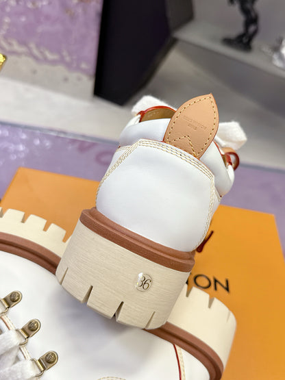 SHOES-LV-LY-560