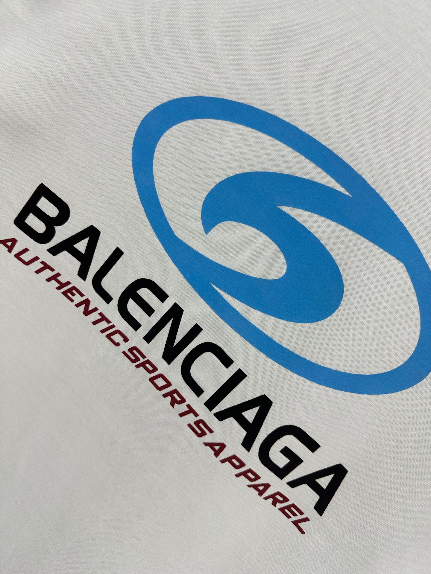 TS-Balenciaga-new-009