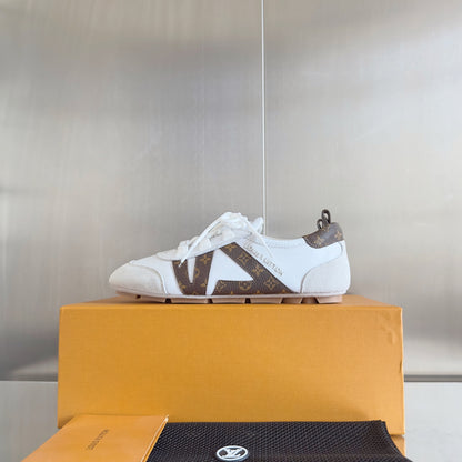 SHOES-LV-LY-300