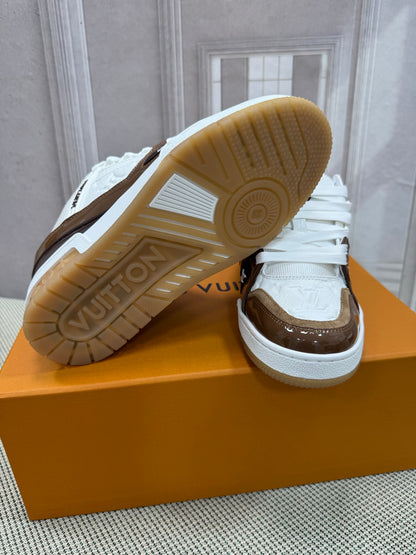SHOES-LV-LY-200