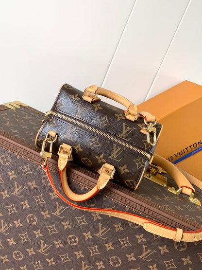 BAG-LV-W-NEW-382