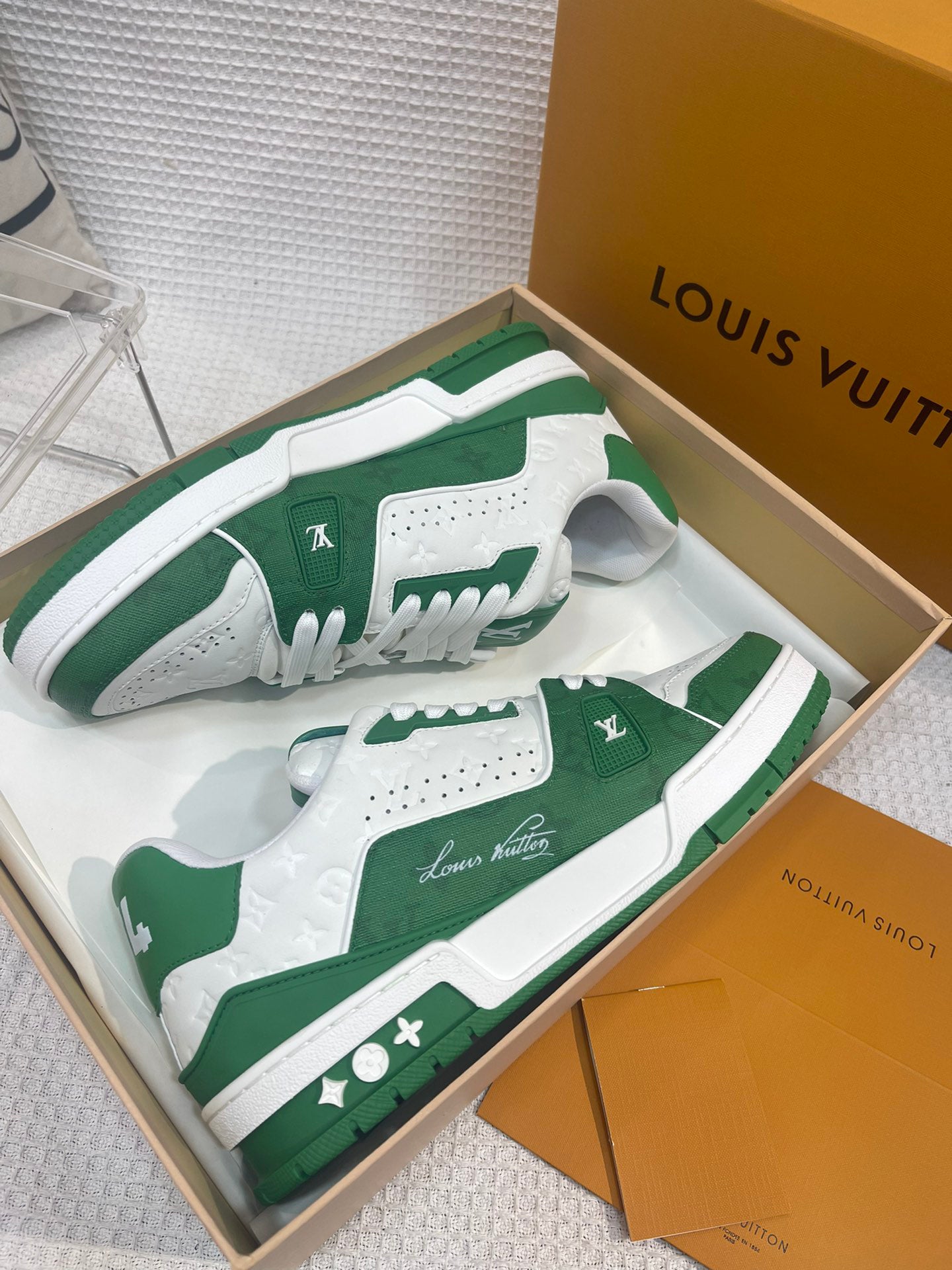 SHOES-LV-LY-411