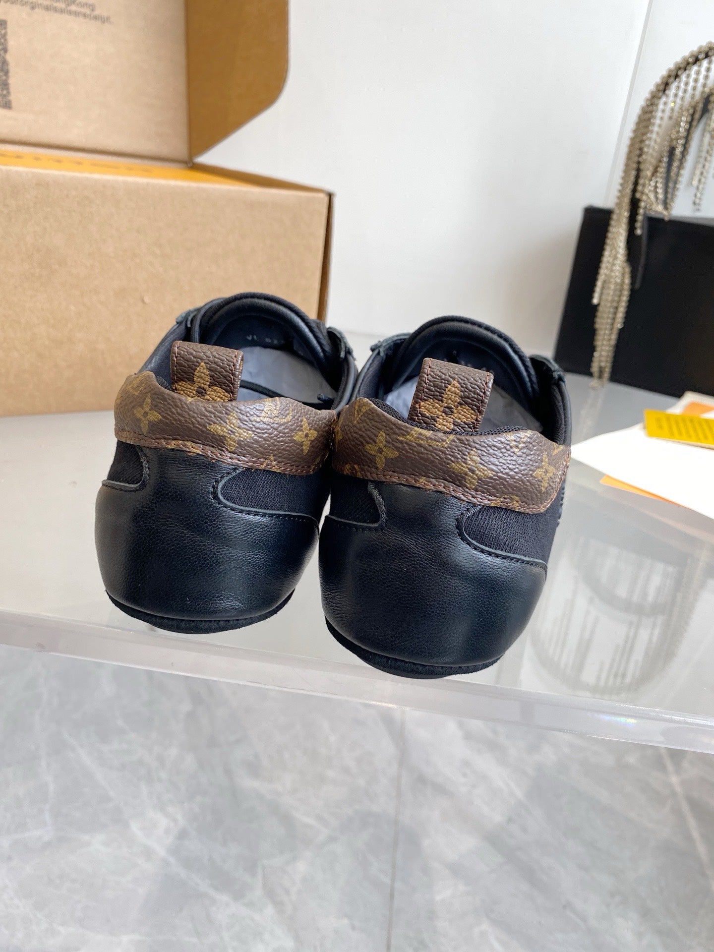 SHOES-LV-LY-222