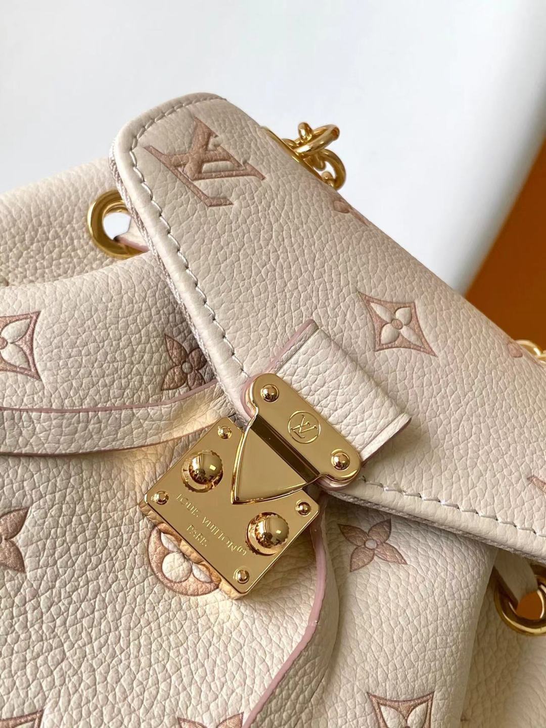 BAG-LV-W-NEW-1112