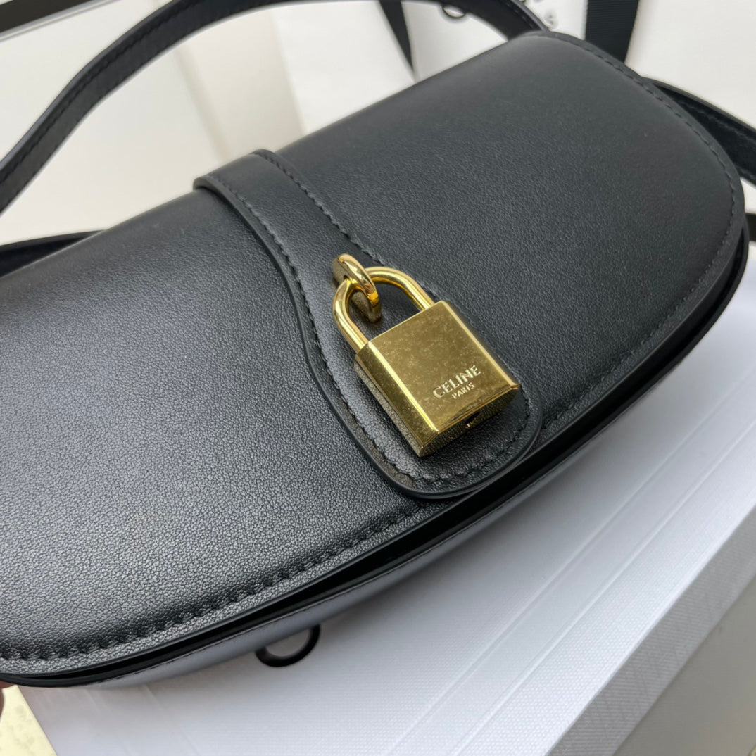 BAG-CELINE-W-NEW-2022