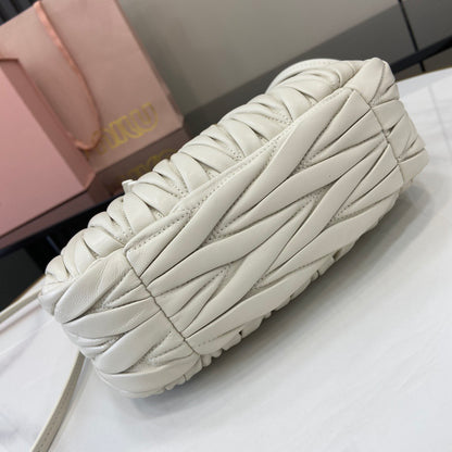 BAG-MIUMIU-LY-397
