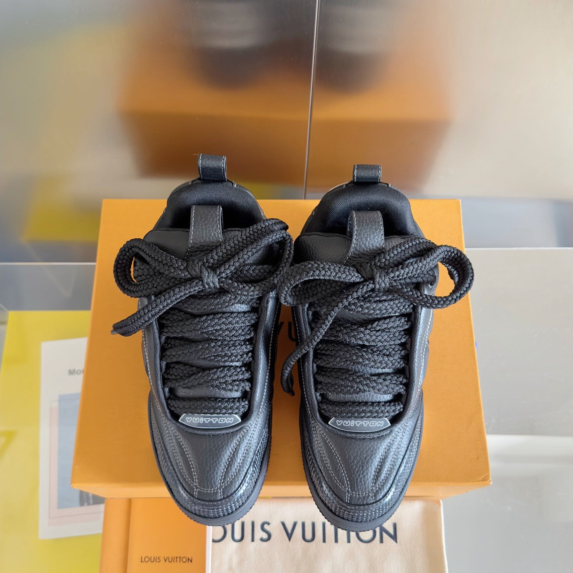 SHOES-LV-LY-450