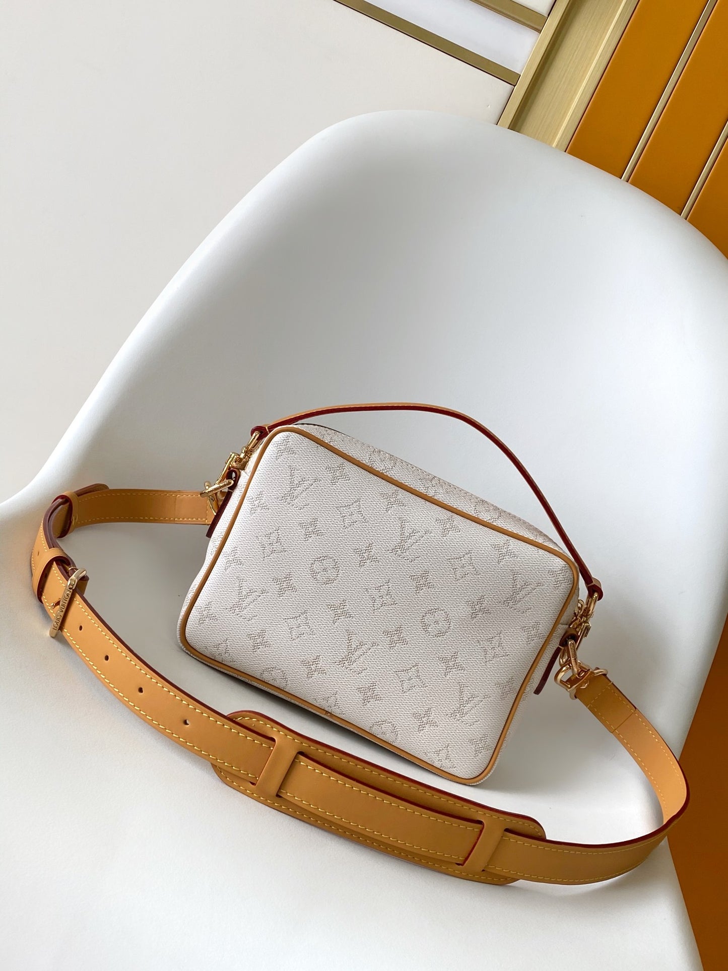 BAG-LV-W-NEW-555