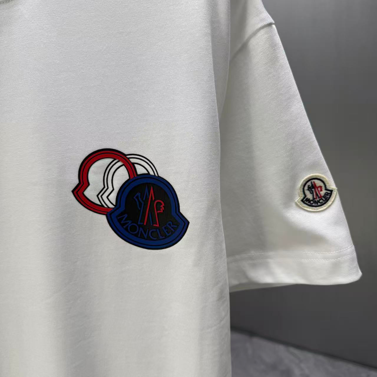 TS-MONCLER-NEW-150