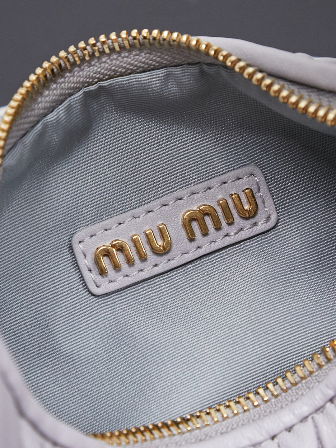 BAG-MIUMIU-LY-020