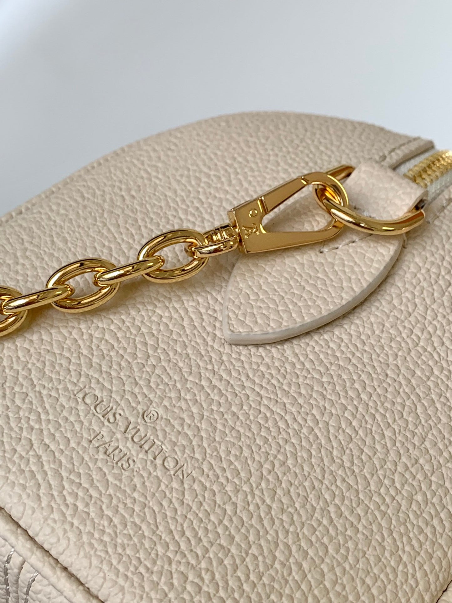 BAG-LV-W-NEW-570