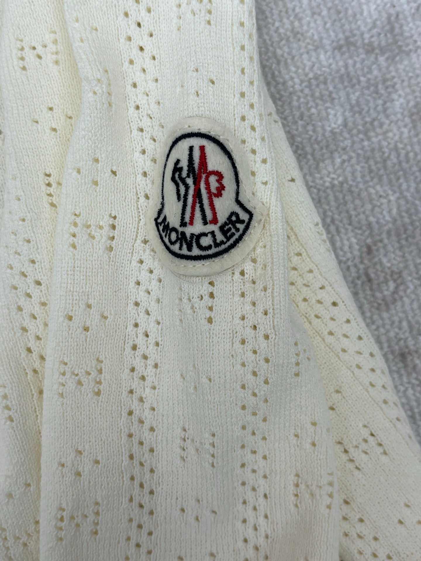 TS-MONCLER-NEW-093