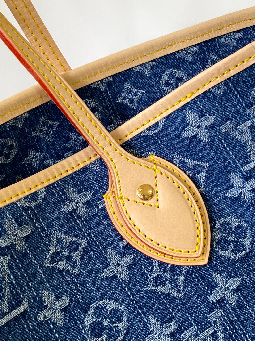 BAG-LV-W-NEW-693