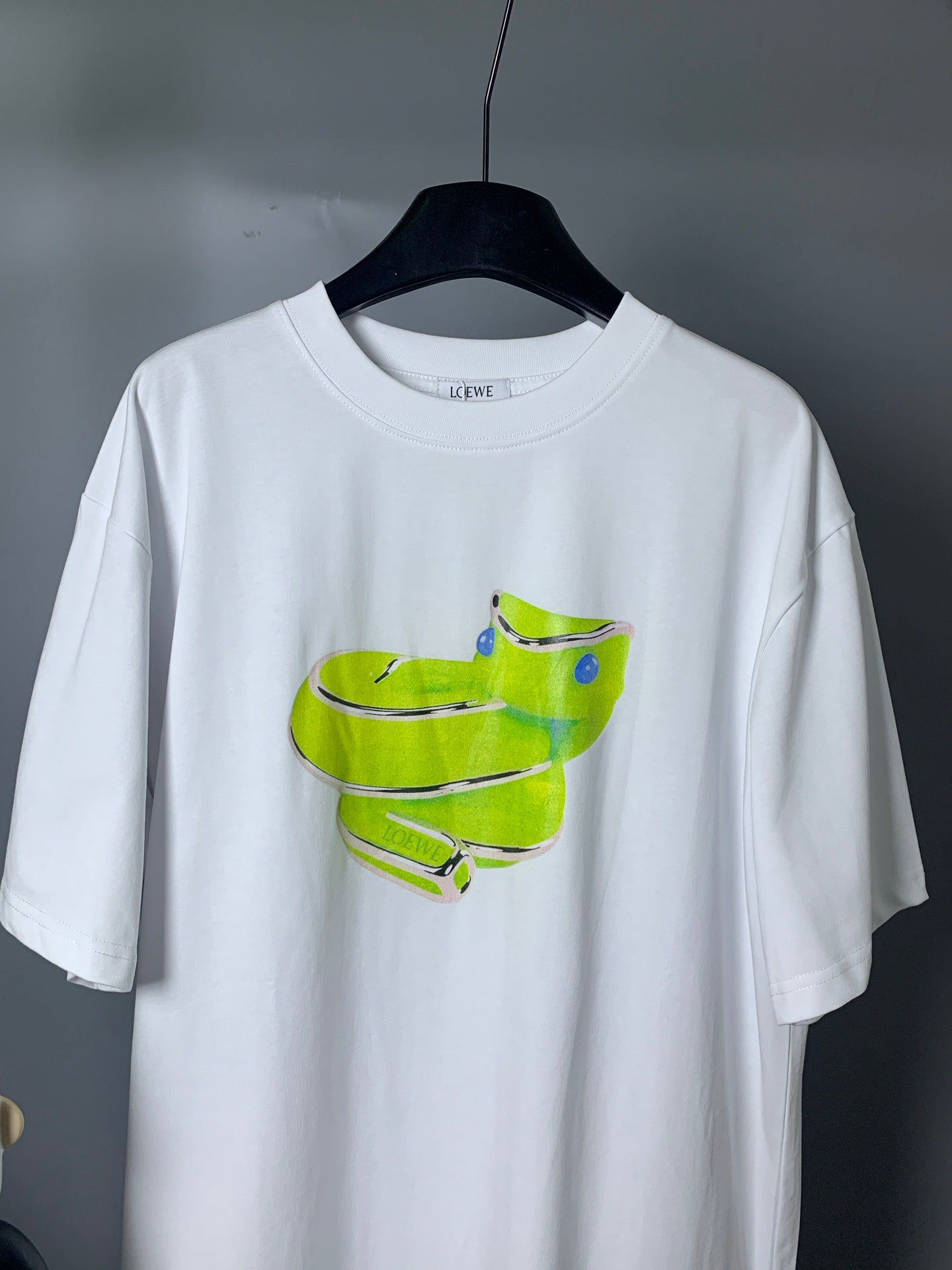 TS-LOEWE-NEW-156