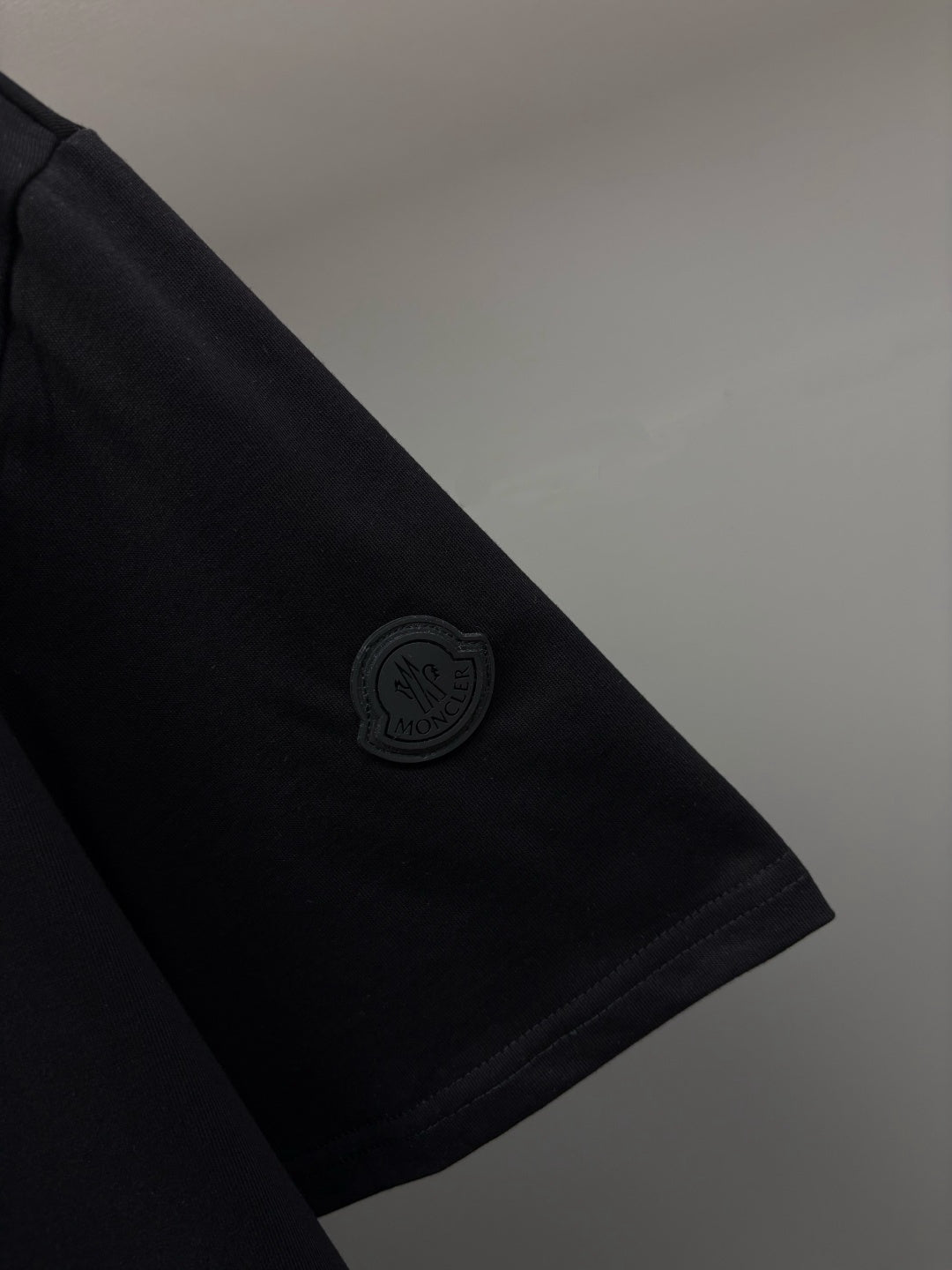 TS-MONCLER-NEW-024