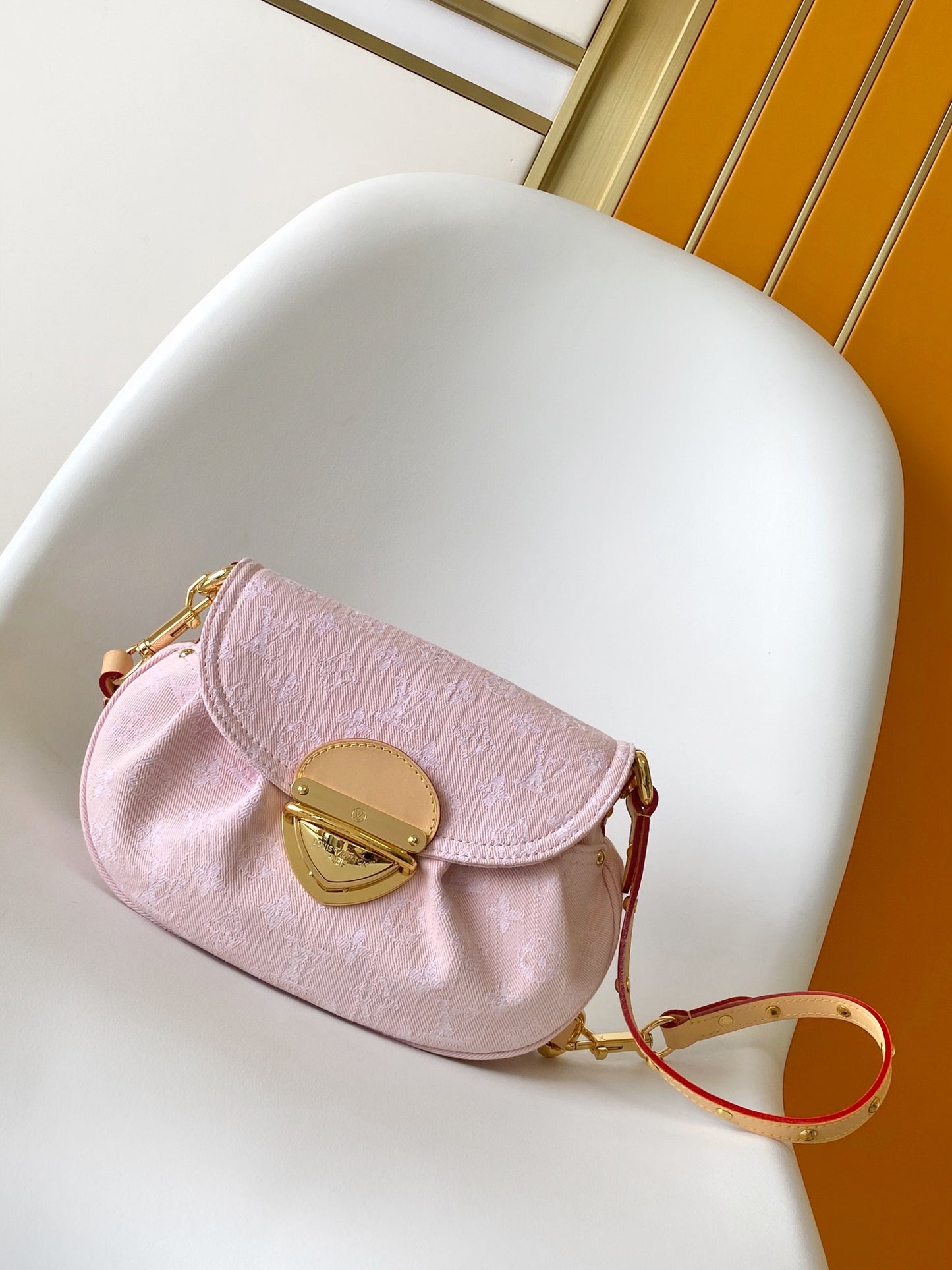 BAG-LV-W-NEW-528