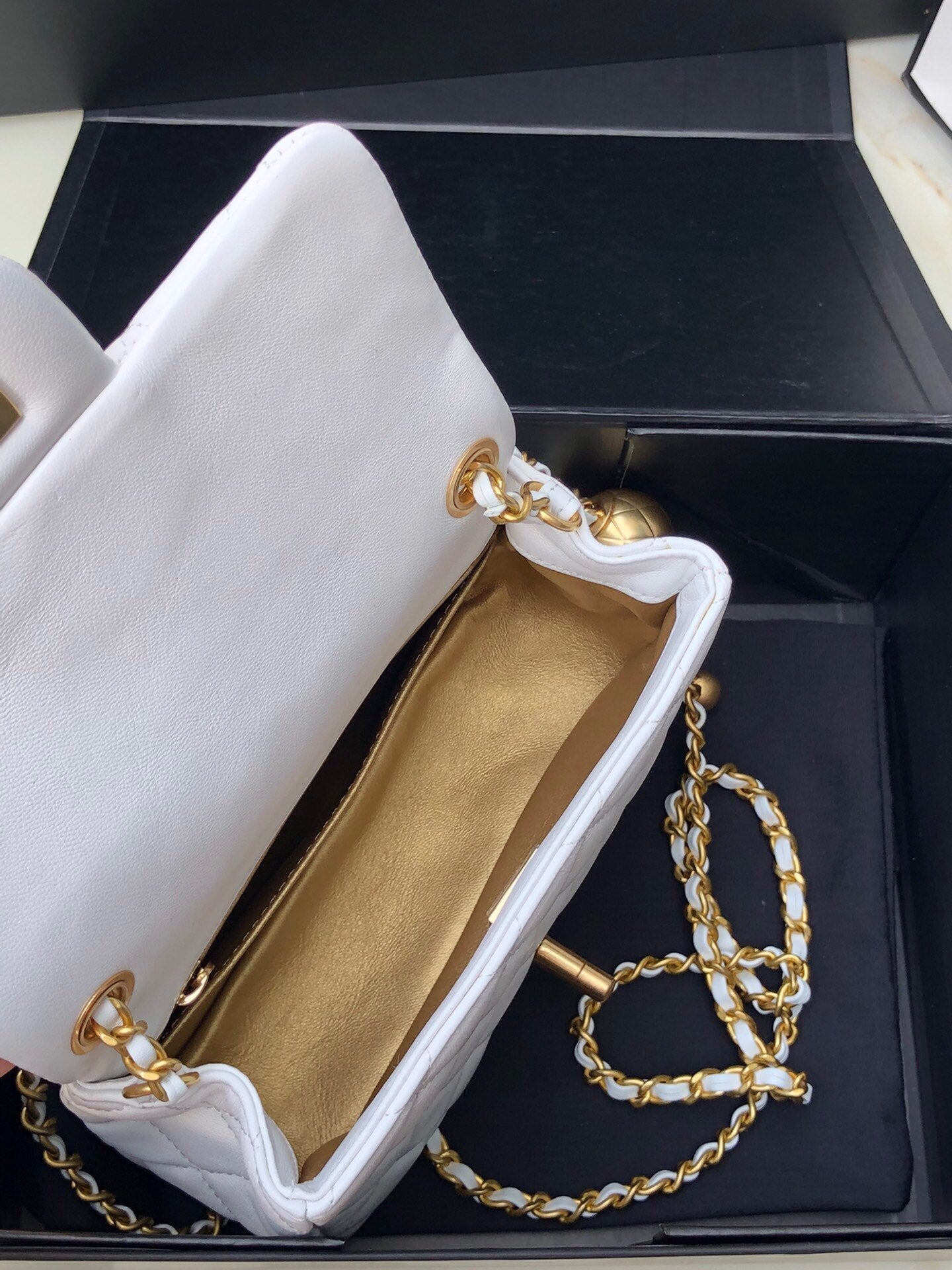 BAG-CHANEL-437