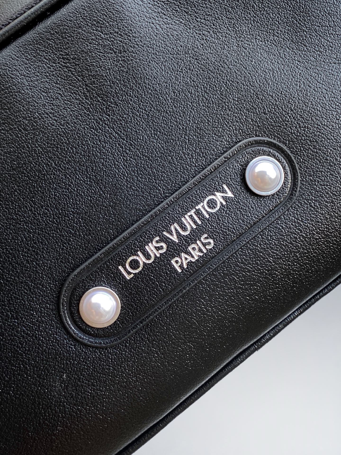 BAG-LV-W-NEW-241