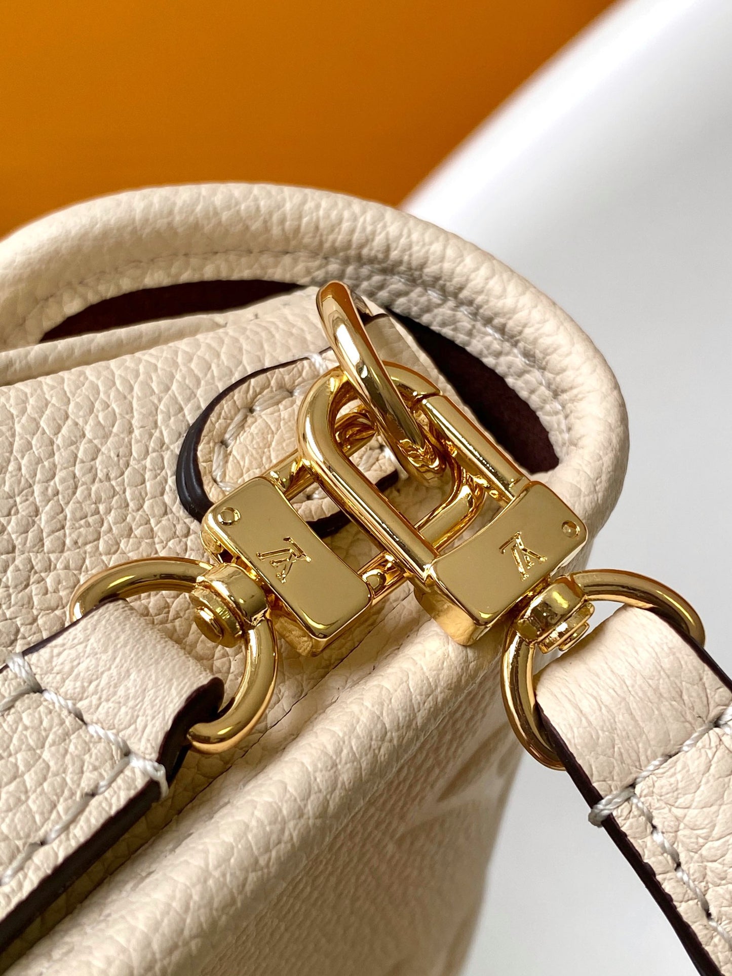 BAG-LV-W-NEW-1303