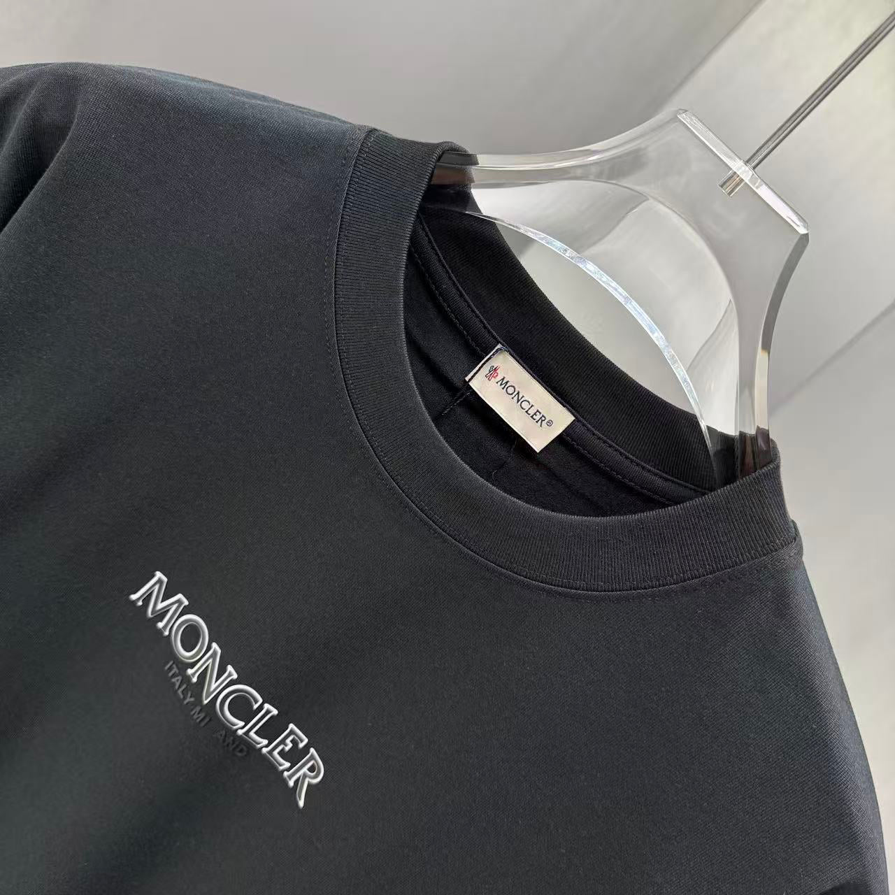 TS-MONCLER-NEW-135