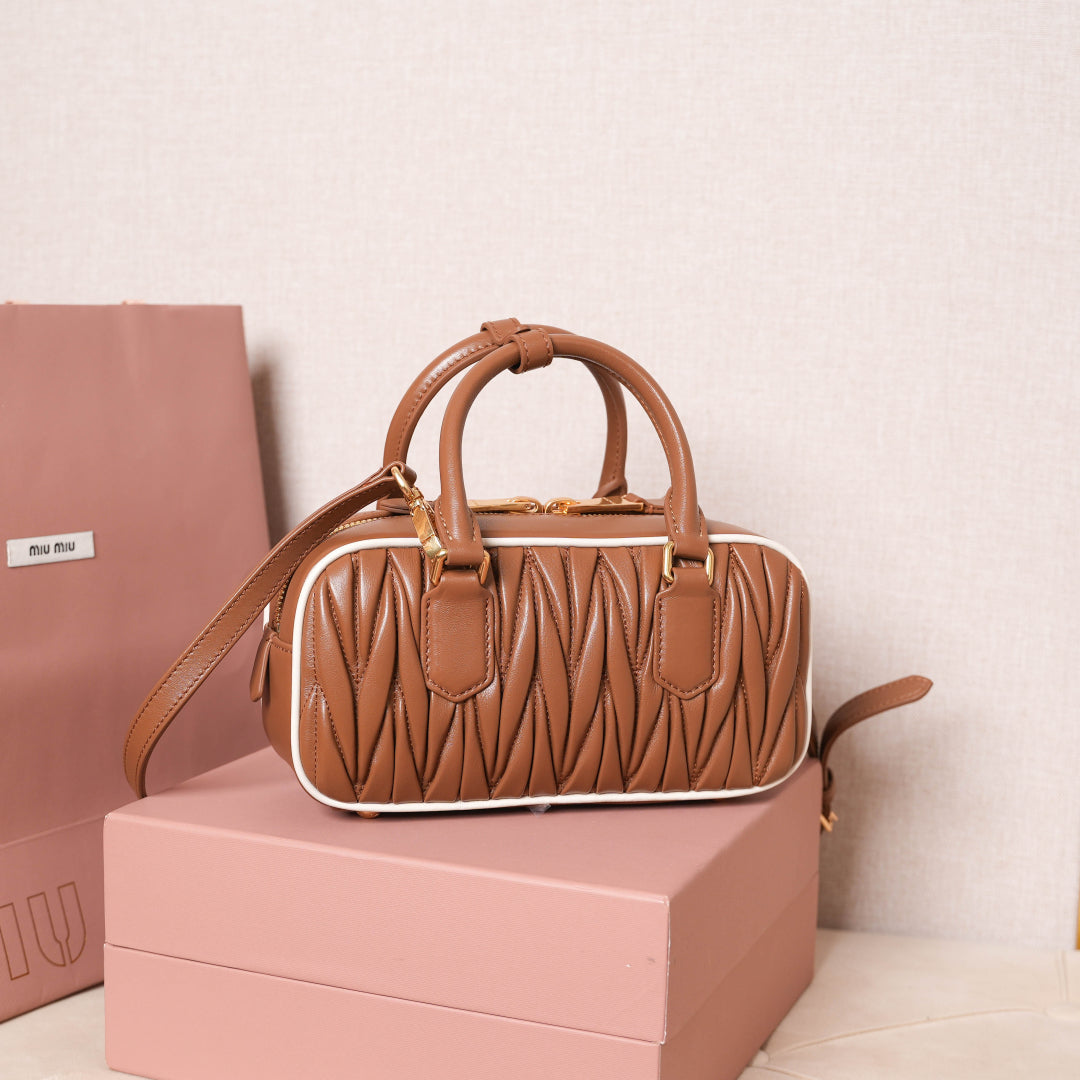 BAG-MIUMIU-LY-354