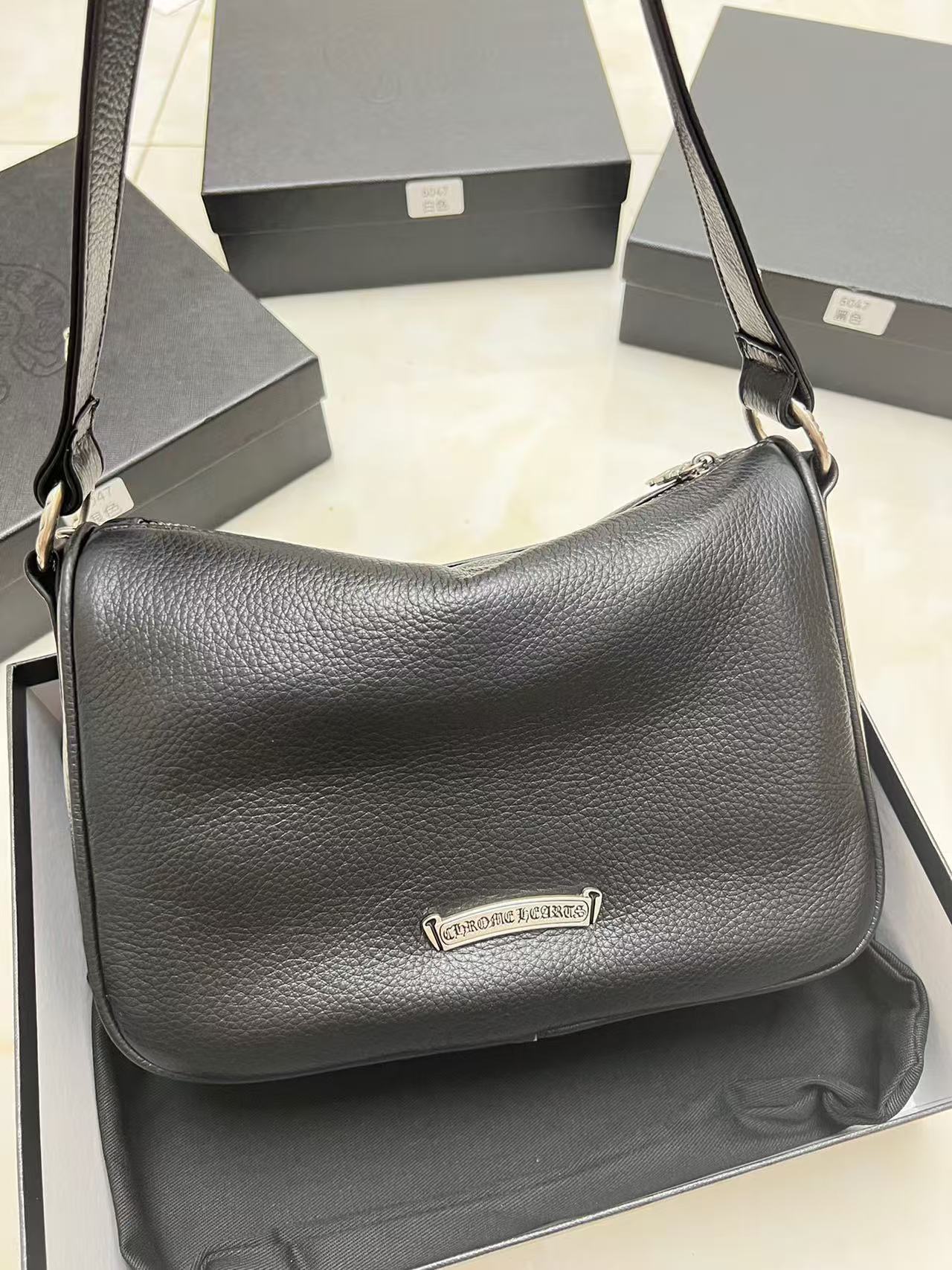 BAG-CH-WM-019