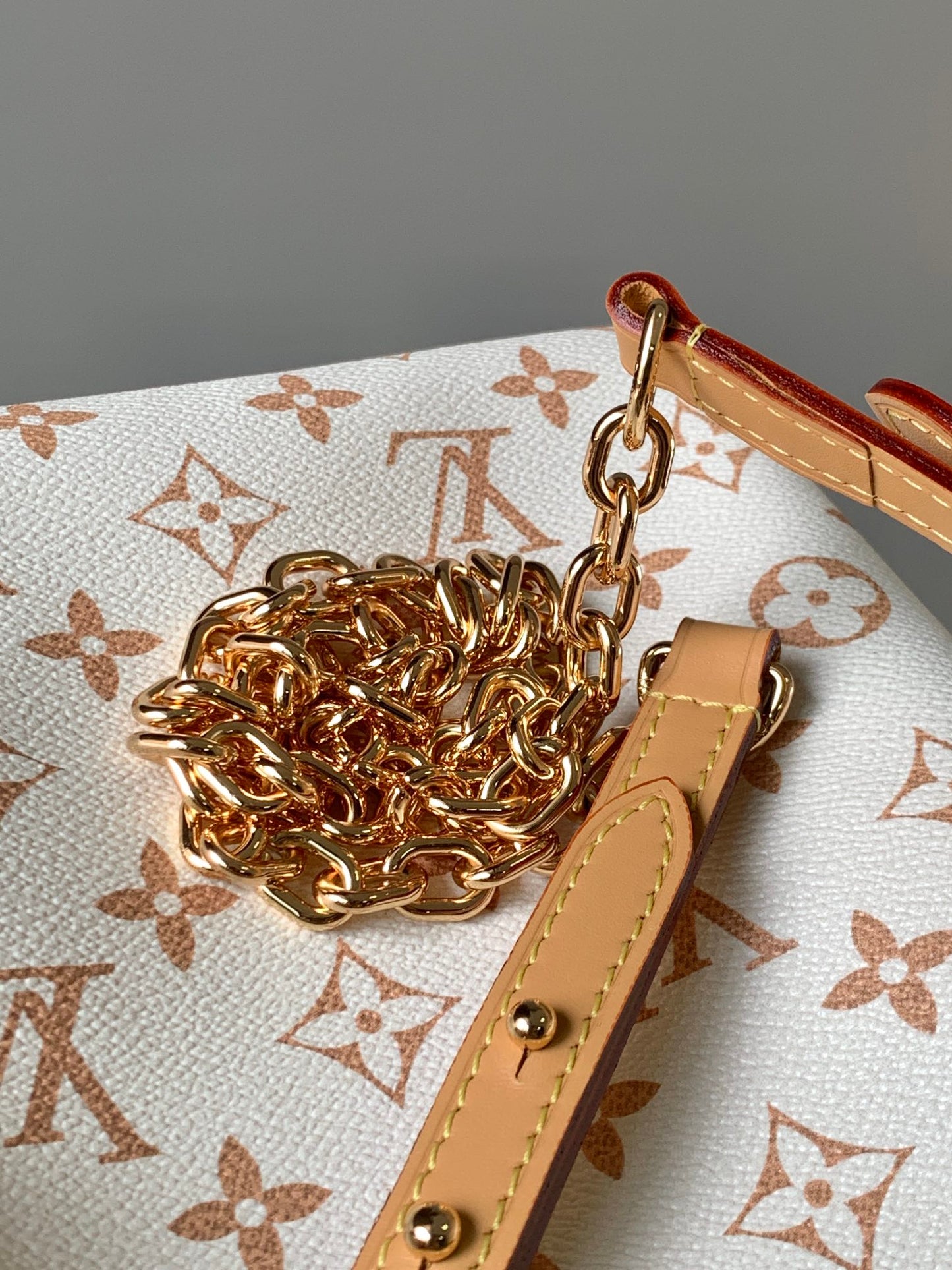 BAG-LV-W-NEW-1447