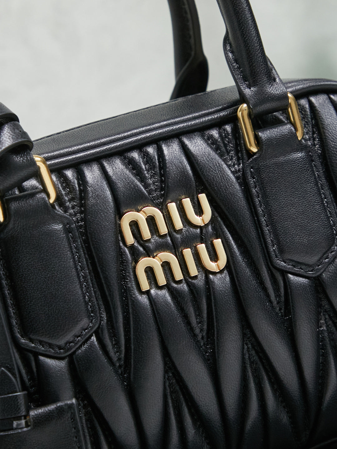 BAG-MIUMIU-LY-009
