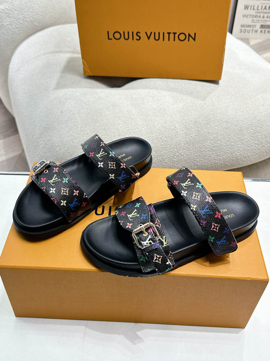 SHOES-LV-LY-116