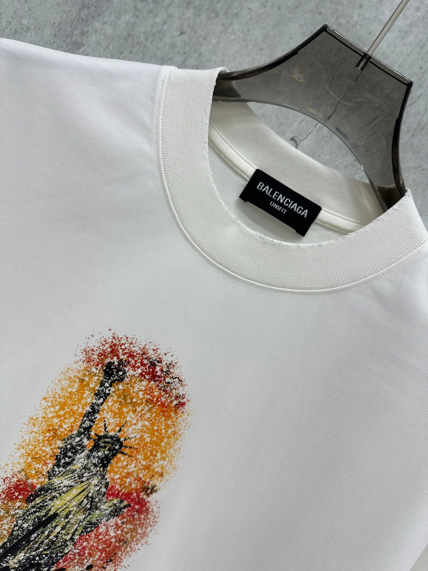 TS-Balenciaga-new-005