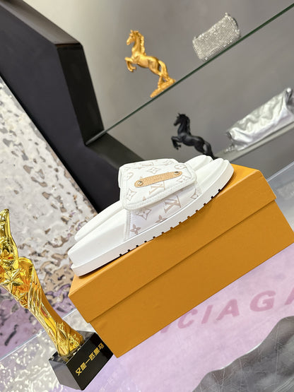SHOES-LV-LY-019