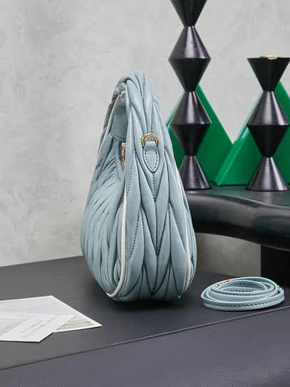 BAG-MIUMIU-LY-026