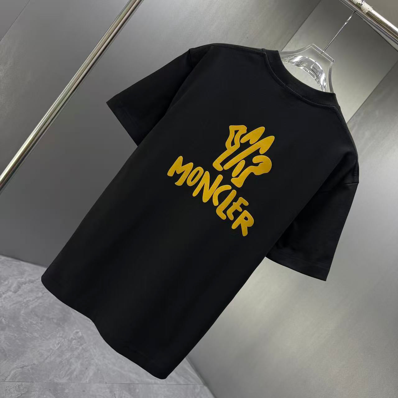 TS-MONCLER-NEW-157