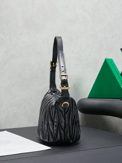 BAG-MIUMIU-LY-174