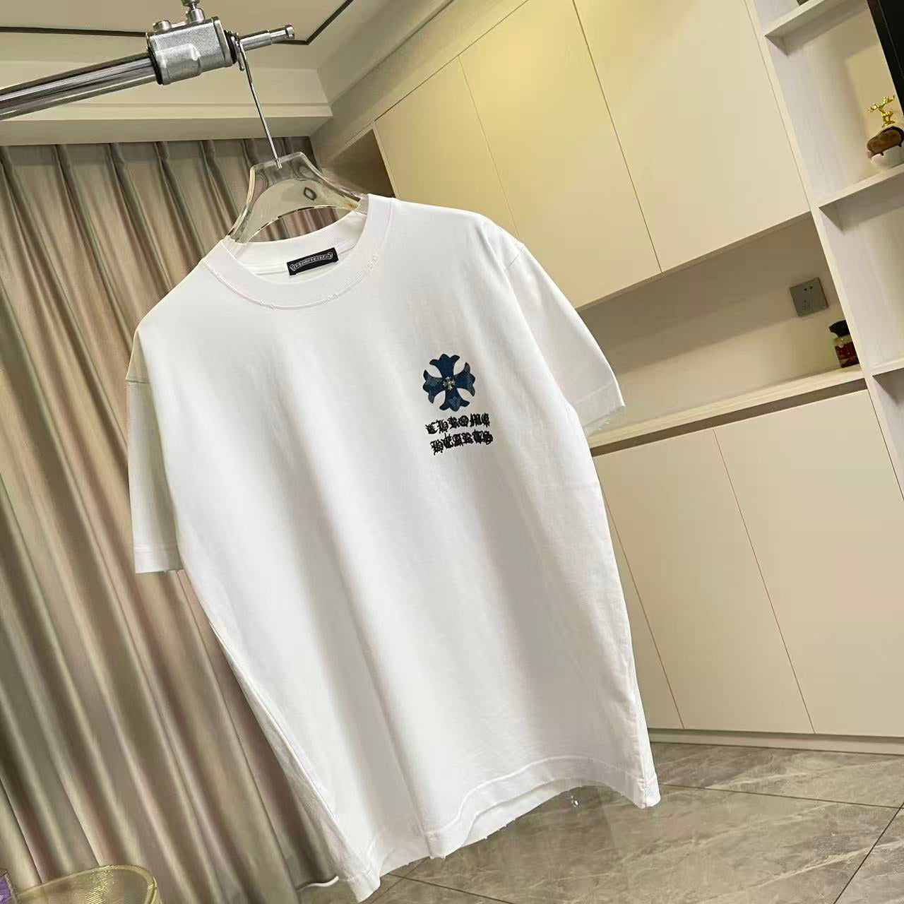 TS-CH-NEW-051