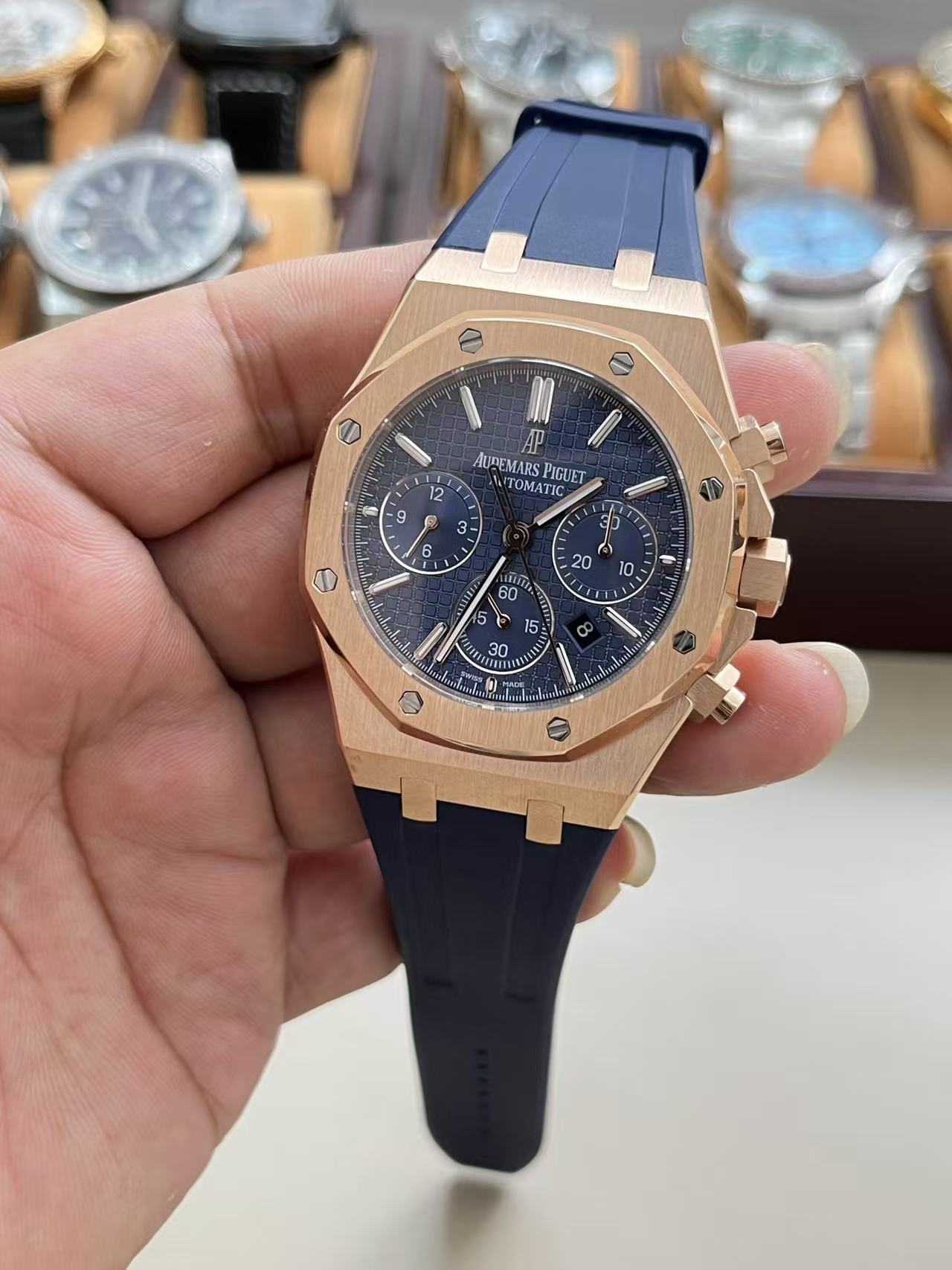 WATCH-AP-W-003