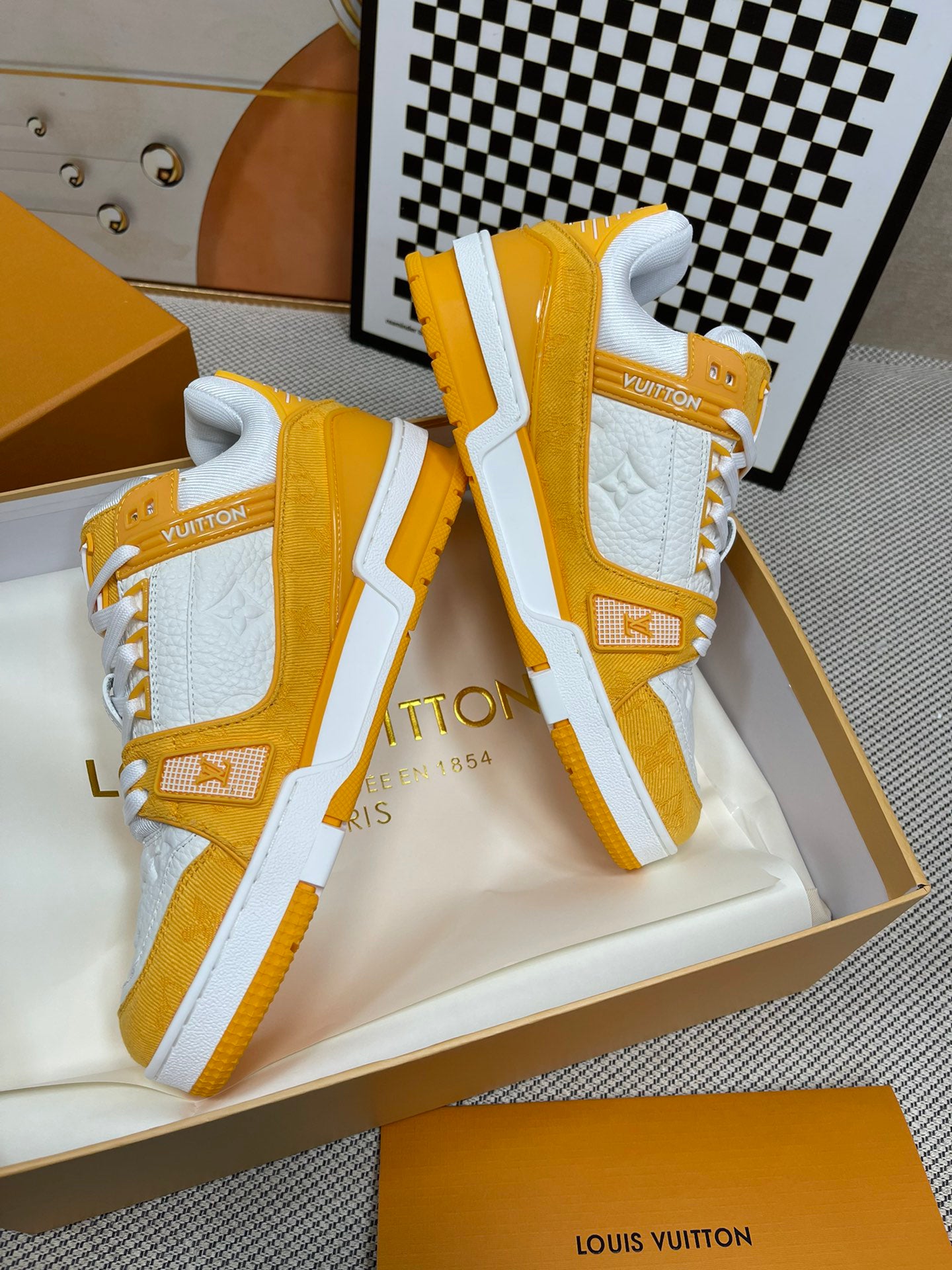 SHOES-LV-LY-329