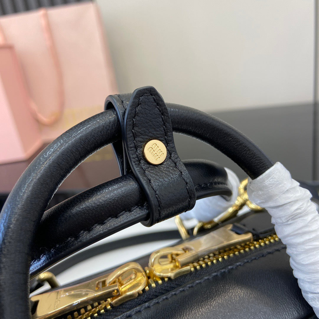 BAG-MIUMIU-LY-379