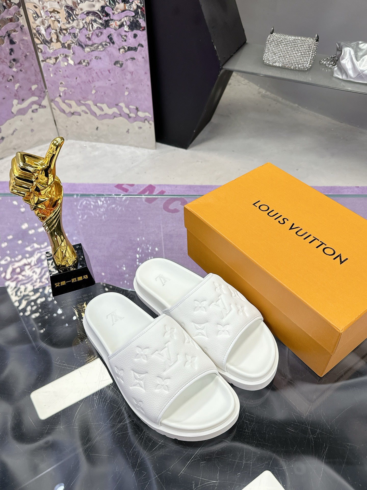 SHOES-LV-LY-654